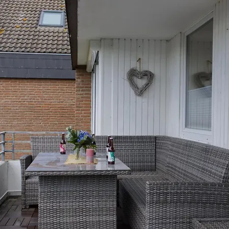 Inselblume 58 - Mit Balkon In Neue Tiefe بيت للعطل *
